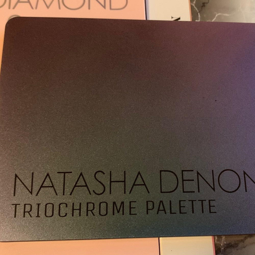 Triochrome Pallete